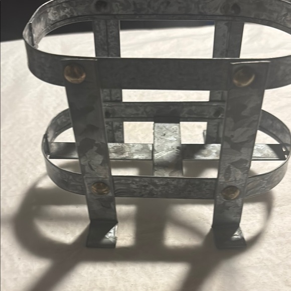 Metal Soap Holder with Black and White Accents - Picture 9 of 16